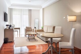 Meliá Maria Pita