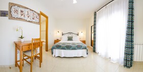 Hotel Arce