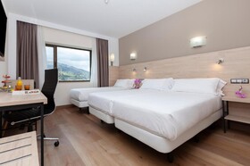 Hotel Puerta de Bilbao