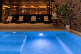 Axel Hotel Bilbao
