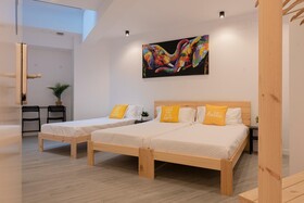 Bilbao Rooms & Kitchen Zorroza