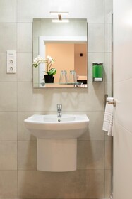 Bilbao Rooms & Kitchen Zorroza