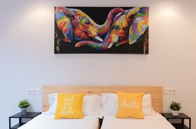 Bilbao Rooms & Kitchen Zorroza