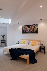 Bilbao Rooms & Kitchen Zorroza
