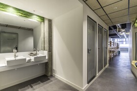 Ekoos Hostel