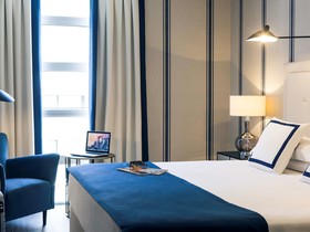 Mercure Bilbao Jardines De Albia