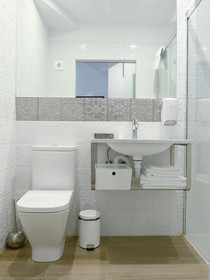 Pension Luxury Lo Bilbao