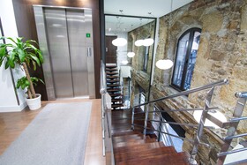 Petit Palace Arana