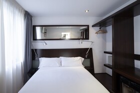 Petit Palace Arana