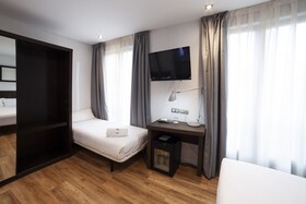 Petit Palace Arana