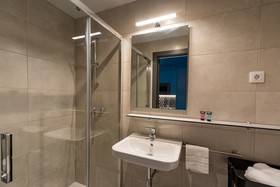 Residencia Universitaria San Mames