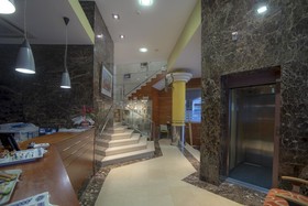 Aparthotel Arenteiro