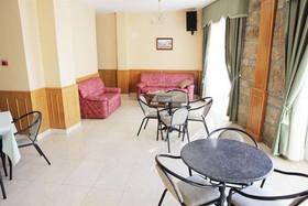 Hotel Restaurante Larry