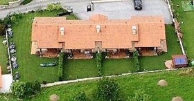Apartamentos Rurales La Carbayala