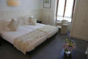 Hotel Olajauregi