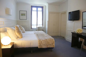 Hotel Olajauregi