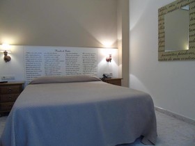 Hotel Bruselas