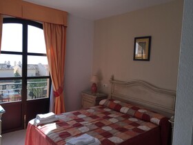 Apartamentos Silken Playa de Toró