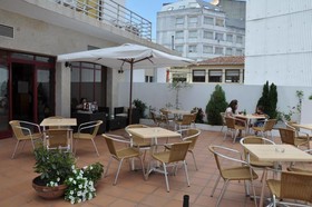 Hostal Mourelos
