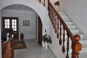 Hostal Mourelos