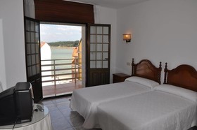 Hostal Mourelos