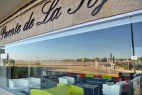 Hotel Puente de la Toja