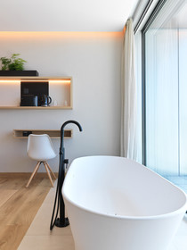 NOA Boutique Hotel