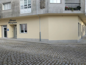Albergue & Rooms Murgadan