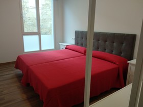 Albergue & Rooms Murgadan