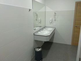 Albergue & Rooms Murgadan