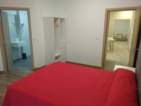 Albergue & Rooms Murgadan