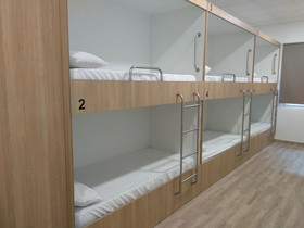 Albergue & Rooms Murgadan