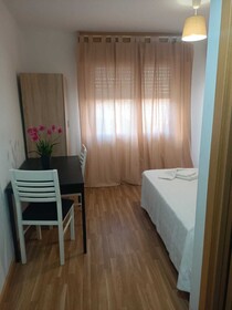 Pilgrim Rooms & Apartments