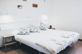 Latas Surf Lodge
