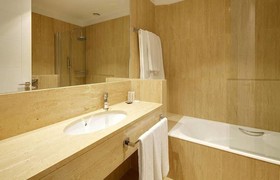 Amara Astoria-Luxury Apartments