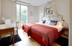 Amara Astoria-Luxury Apartments