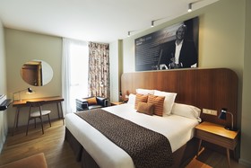 Hotel Zinema7