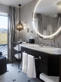 Hotel Maria Cristina, a Luxury Collection Hotel