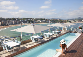 Lasala Plaza Hotel