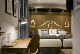 LEGAZPI DOCE Rooms & Suites