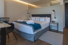 Sansebay Hotel