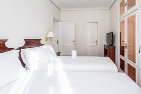 Sercotel Apartamentos Europa