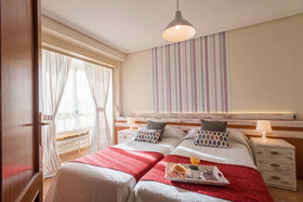 Apartamentos Rivero (Santander)