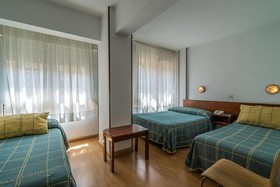 HOSTAL LIÉBANA