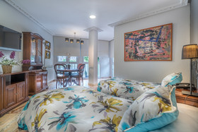 Las Brisas Apartamentos