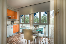 Las Brisas Apartamentos