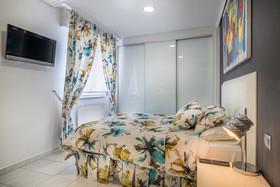 Las Brisas Apartamentos
