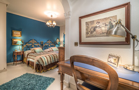 Las Brisas Apartamentos