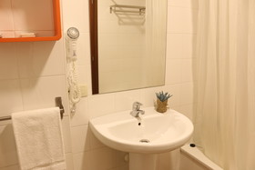 Apartamentos Turísticos Cancelas by Bossh Hotels