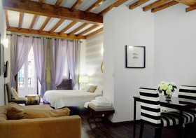 Apartamentos Duerming Casas Reales